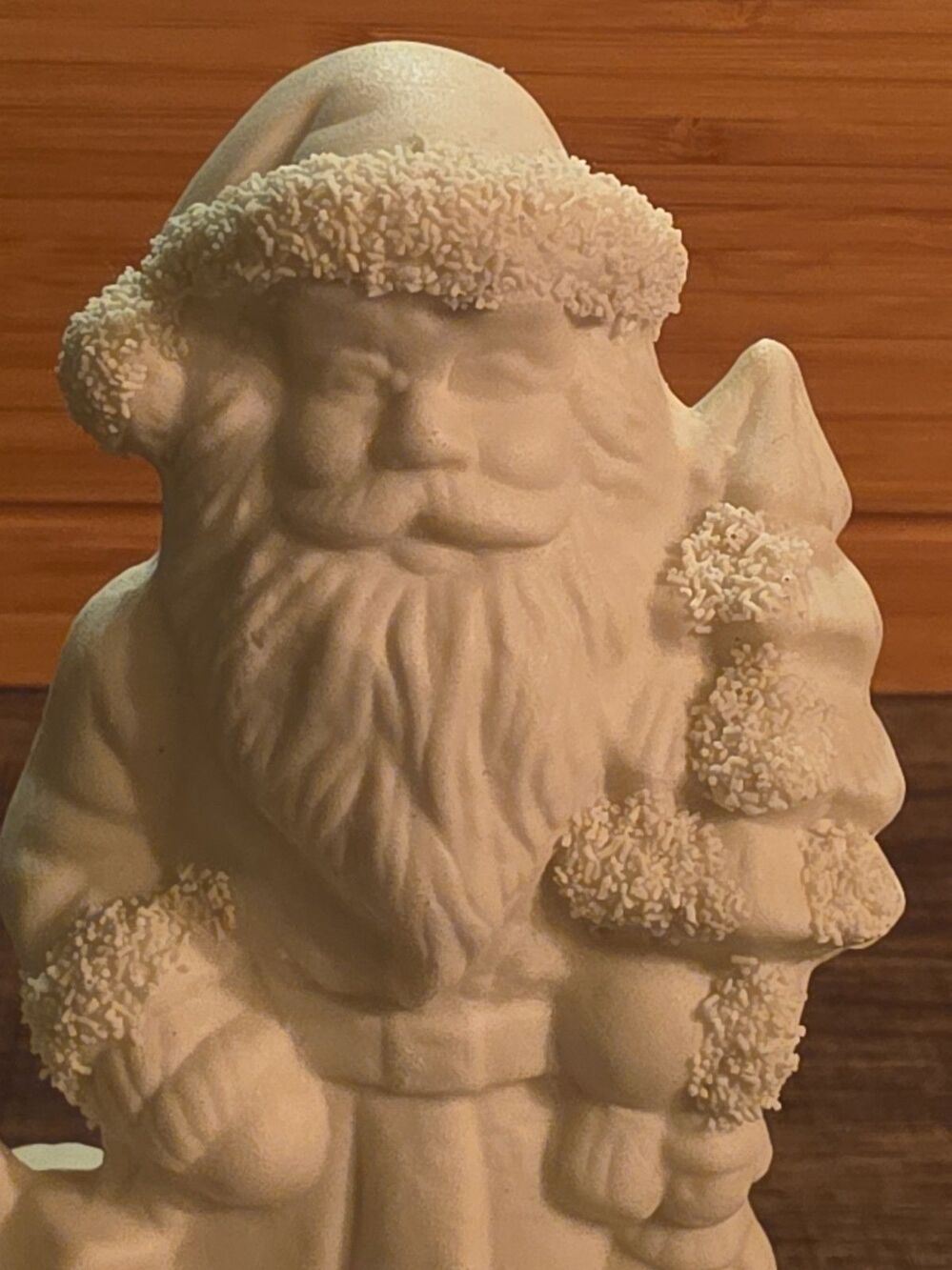 Santa Figurine - Picture 5 of 5